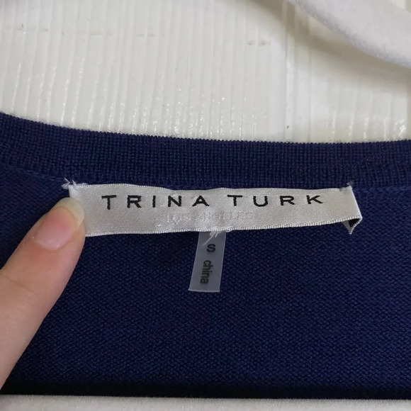 TRINA TURK Merino Wool Navy Blue Sweater Size Small Tassel Fringe - Picture 4 of 10